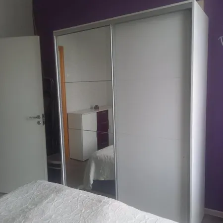 Kulaliskorter Vee 4 Apartment *